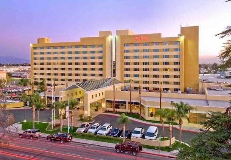 Hotel Bakersfield Marriott At The Convention Center Exterior foto